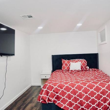 Cozy 2 Bedrooms & 1 Bath Livingston Luaran gambar