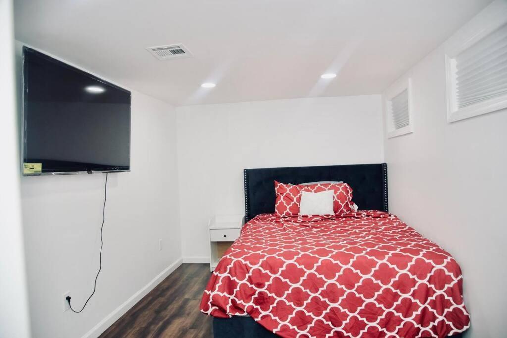 Cozy 2 Bedrooms & 1 Bath Livingston Luaran gambar